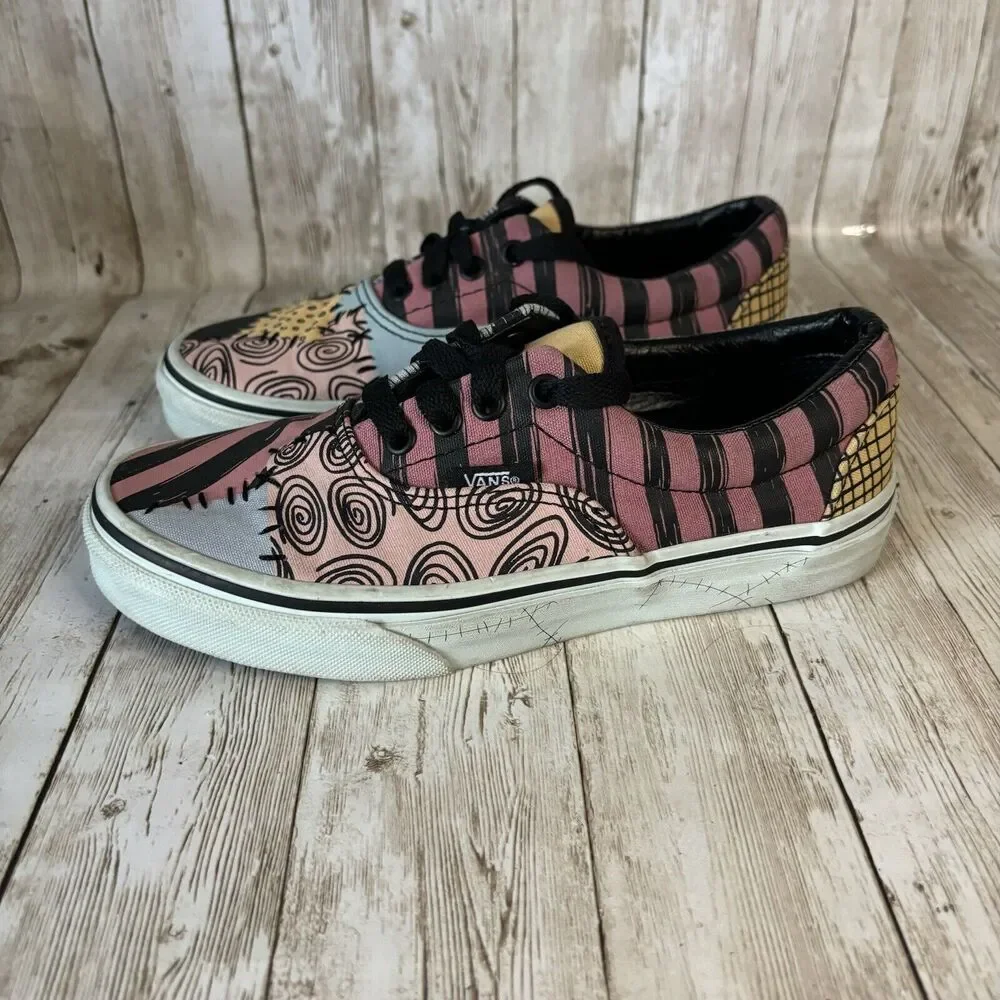 Vans Old‎ Skool The Nightmare Before Christmas Big Kids size 3 sneakers